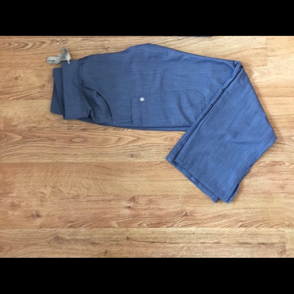 Figs: kade bottoms petite